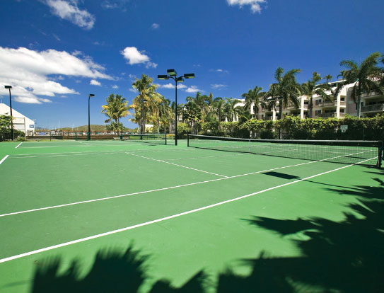 Lợi ích của việc sử dụng cỏ nhân tạo sân Tennis