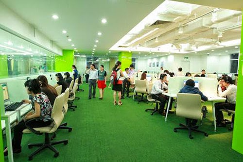 Ứng dụng tuyệt vời của thảm cỏ nhân tạo trang trí bạn nên biết