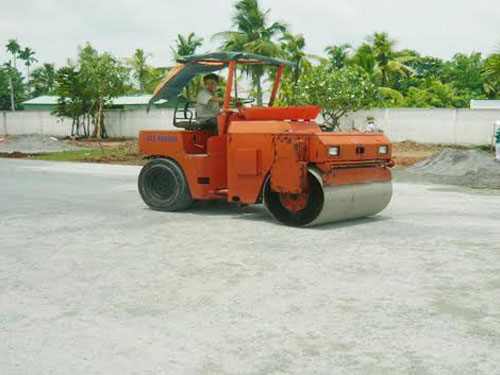 Thi công nền hạ sân bóng đá cỏ nhân tạo