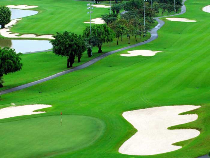 co-nhan-tao-san-golf-dep